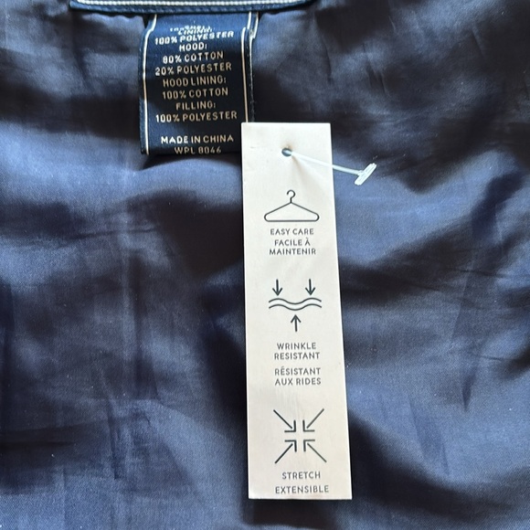 American Rag Puffer Vest Removable Hood Size M - Picture 12 of 12